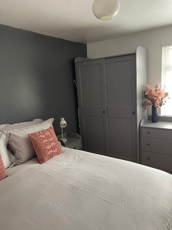 Modern Apartment In Trendy Dalston Londen Buitenkant foto