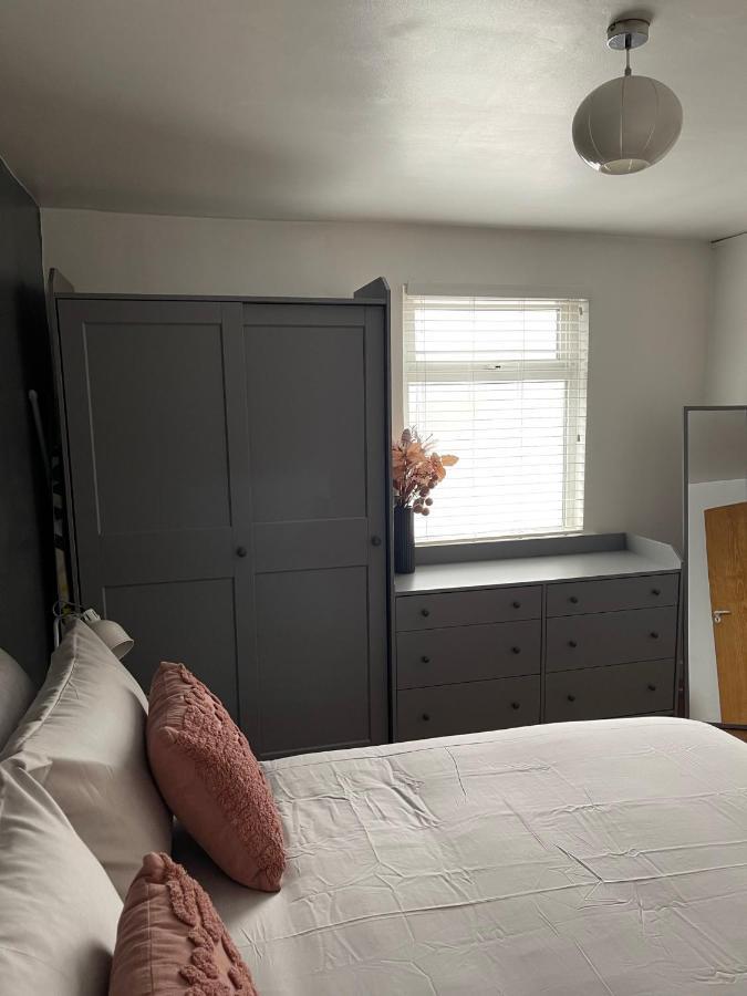 Modern Apartment In Trendy Dalston Londen Buitenkant foto